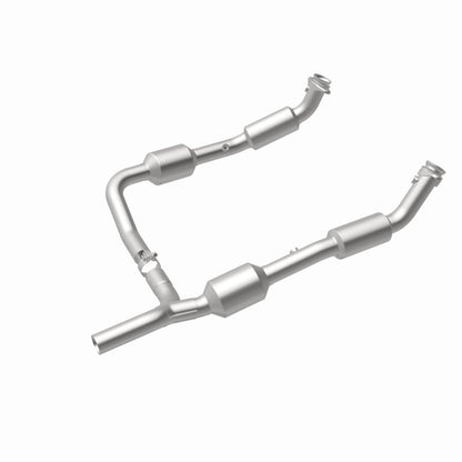 MagnaFlow Direct Fit Catalytic Converter 2008+ Ford E-150 4.6L