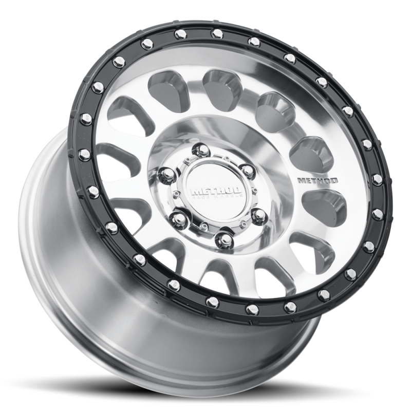 Method MR315 17x8.5 0mm Offset 6x5.5 106.25mm CB Polished Wheel - Gloss Black Lip