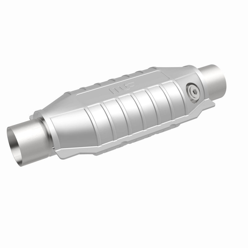 MagnaFlow Universal Catalytic Converter 3in In/Out Center/Center Oval w/ 02 Sensor