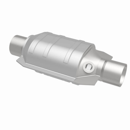 MagnaFlow Universal Catalytic Converter 2 W/Single O2 Boss