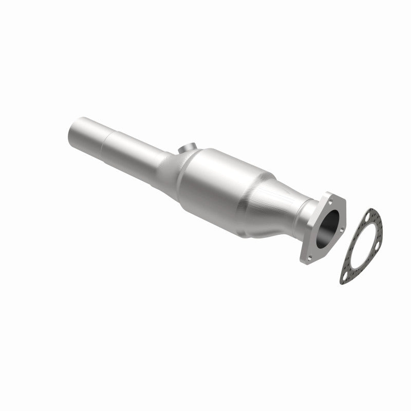MagnaFlow Direct Fit Catalytic Converter VW Cabrio/Jetta 2.0L 96-98