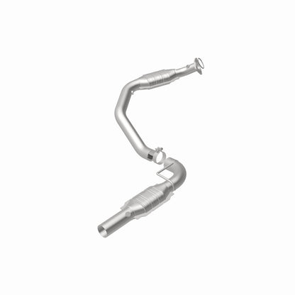 MagnaFlow Direct Fit Catalytic Converter 03-05 Express 2500 4.8L Driver Side