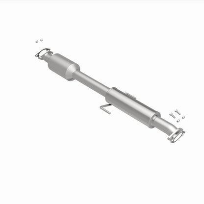 MagnaFlow 2015 Kia Optima 2.4L Direct Fit Catalytic Converter (California Grade)
