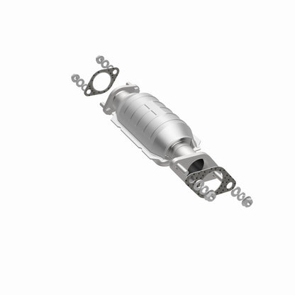 MagnaFlow Direct Fit Catalytic Converter 00-03 Kia Rio 1.5L