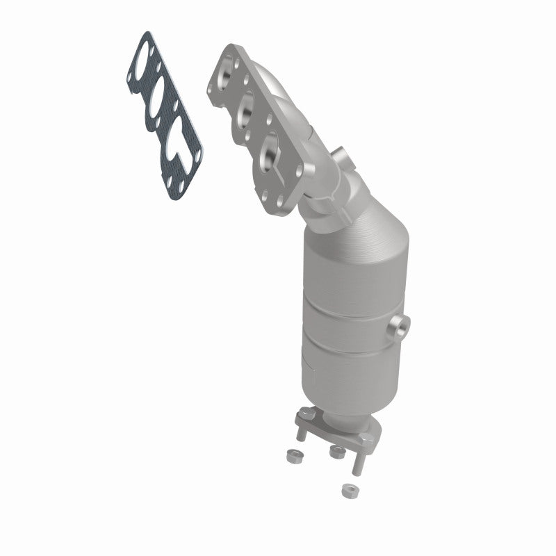 MagnaFlow Direct Fit Catalytic Converter 04-05 Suz Verona2.5 Manifold Front