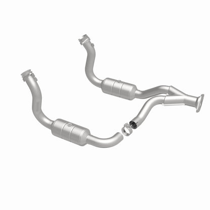 MagnaFlow DF Cat Conv 08-10 Ford F-250/F-250 SD/F-350/F-350 SD 5.4L/6.8L/F-450 SD 6.8L Y-Pipe Assy