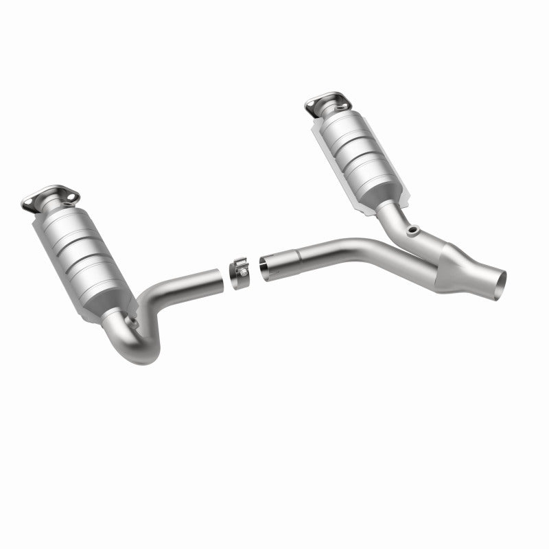 MagnaFlow Direct Fit Catalytic Converter Raider 2006 8 4.7L