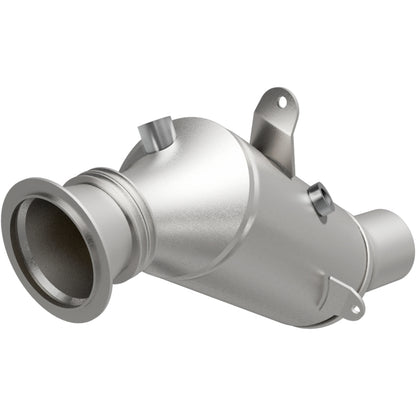 MagnaFlow Direct Fit Catalytic Converter 2015 BMW 640i/740i Underbody