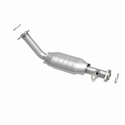 MagnaFlow Direct Fit Catalytic Converter 00-02 Toyota Tundra 4.7L
