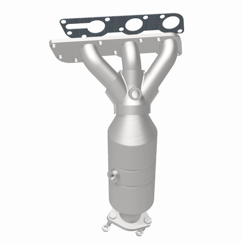MagnaFlow Direct Fit Catalytic Converter 04-05 Suz Verona2.5 Manifold Front
