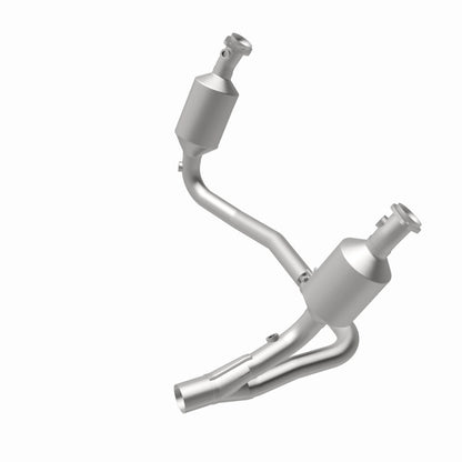 MagnaFlow 2004 Dodge Dakota 4.7L Direct Fit Catalytic Converter