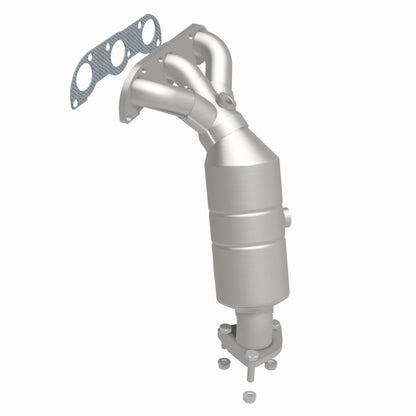 MagnaFlow Direct Fit Catalytic Converter 04-05 Suz Verona2.5 Manifold Rear