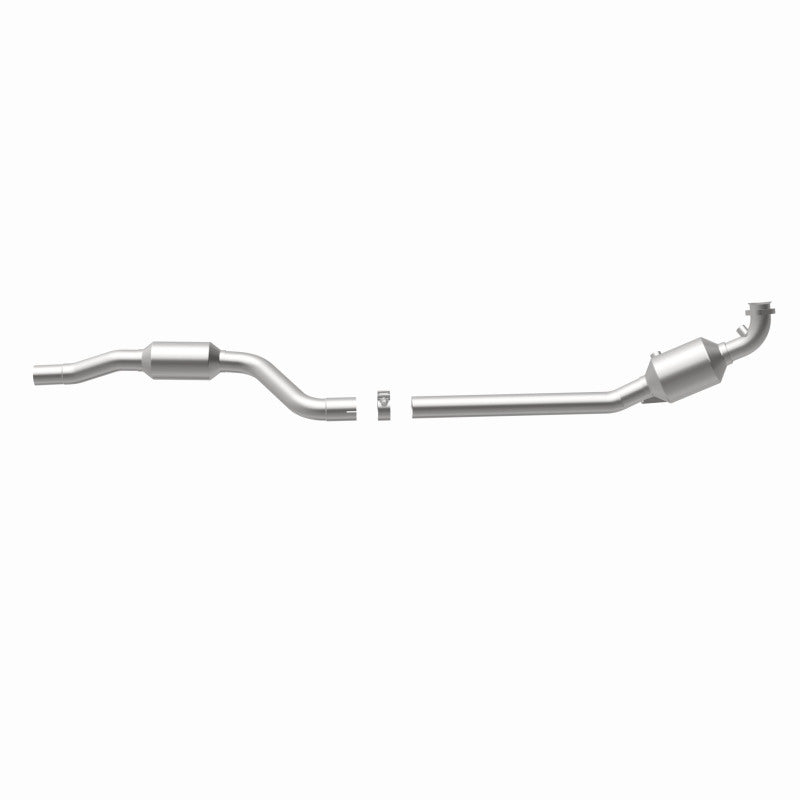 MagnaFlow Direct Fit Catalytic Converter 10-12 Mercedes-Benz GLK350 V6 3.5 OEM Underbody
