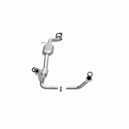 MagnaFlow Direct Fit Catalytic Converter 01-05 Chevy Blazer 4.3L 2WD