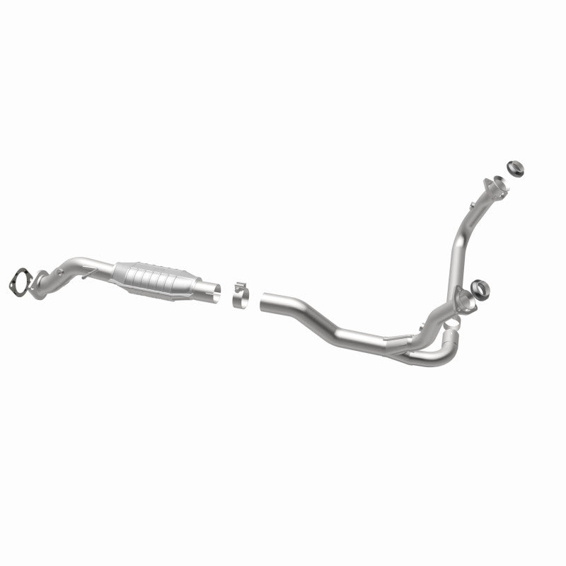 MagnaFlow Direct Fit Catalytic Converter 00-05 Blazer 4WD 4.3L OEM